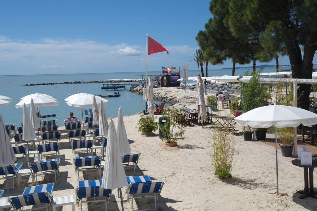 Villa Soraya , Quiet Location With Big Garden Near Beach And Old Town Of Nice Exterior photo